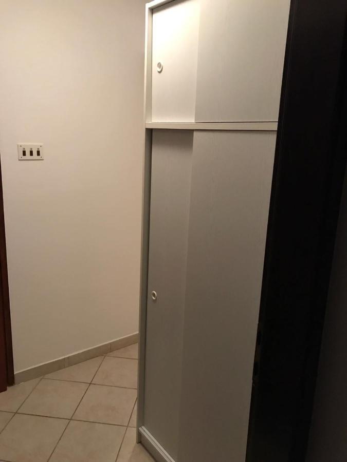 Jurisic Apartments Novalja Eksteriør billede